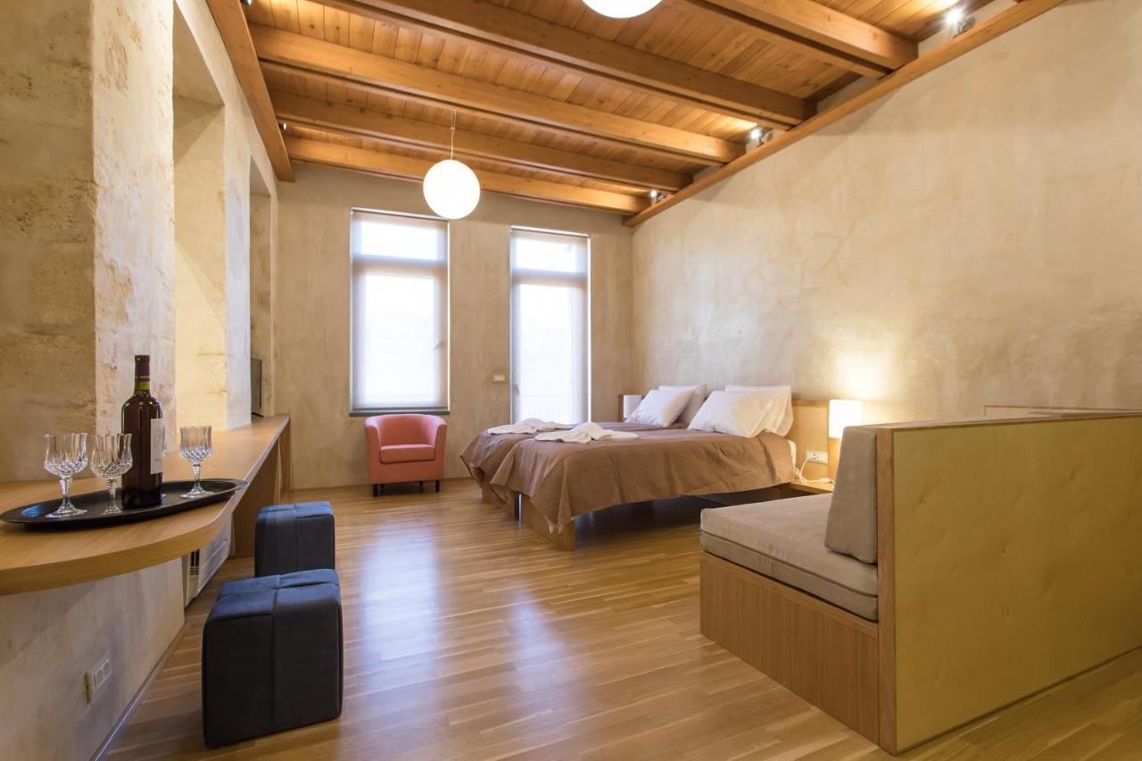 Polixeny'S Suites La Canée Extérieur photo